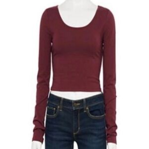 SO Cropped Scoopneck Long Sleeve Top Juniors Size XL